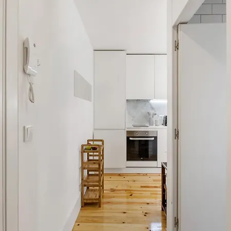 Lapa Design With Workspace Porto
