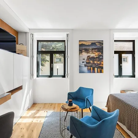 Lapa Design With Workspace