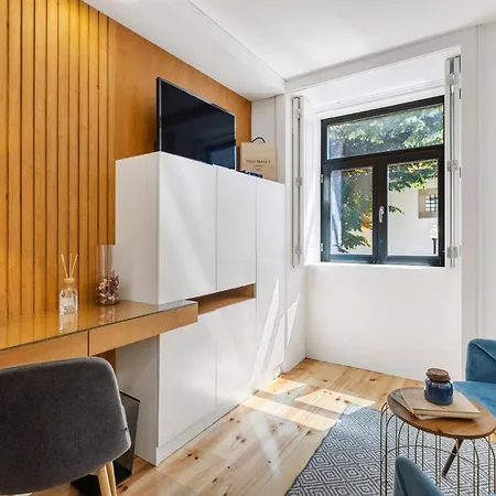Lapa Design With Workspace