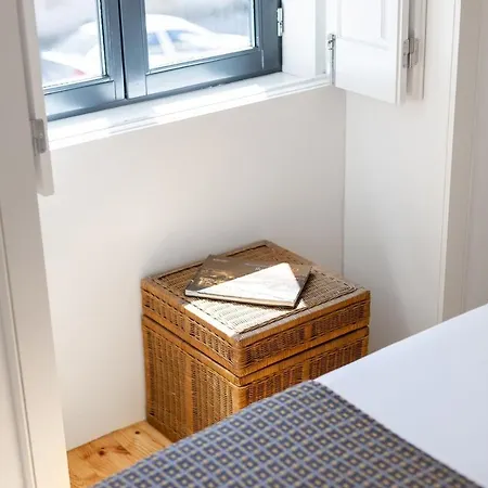 Lapa Design With Workspace Porto